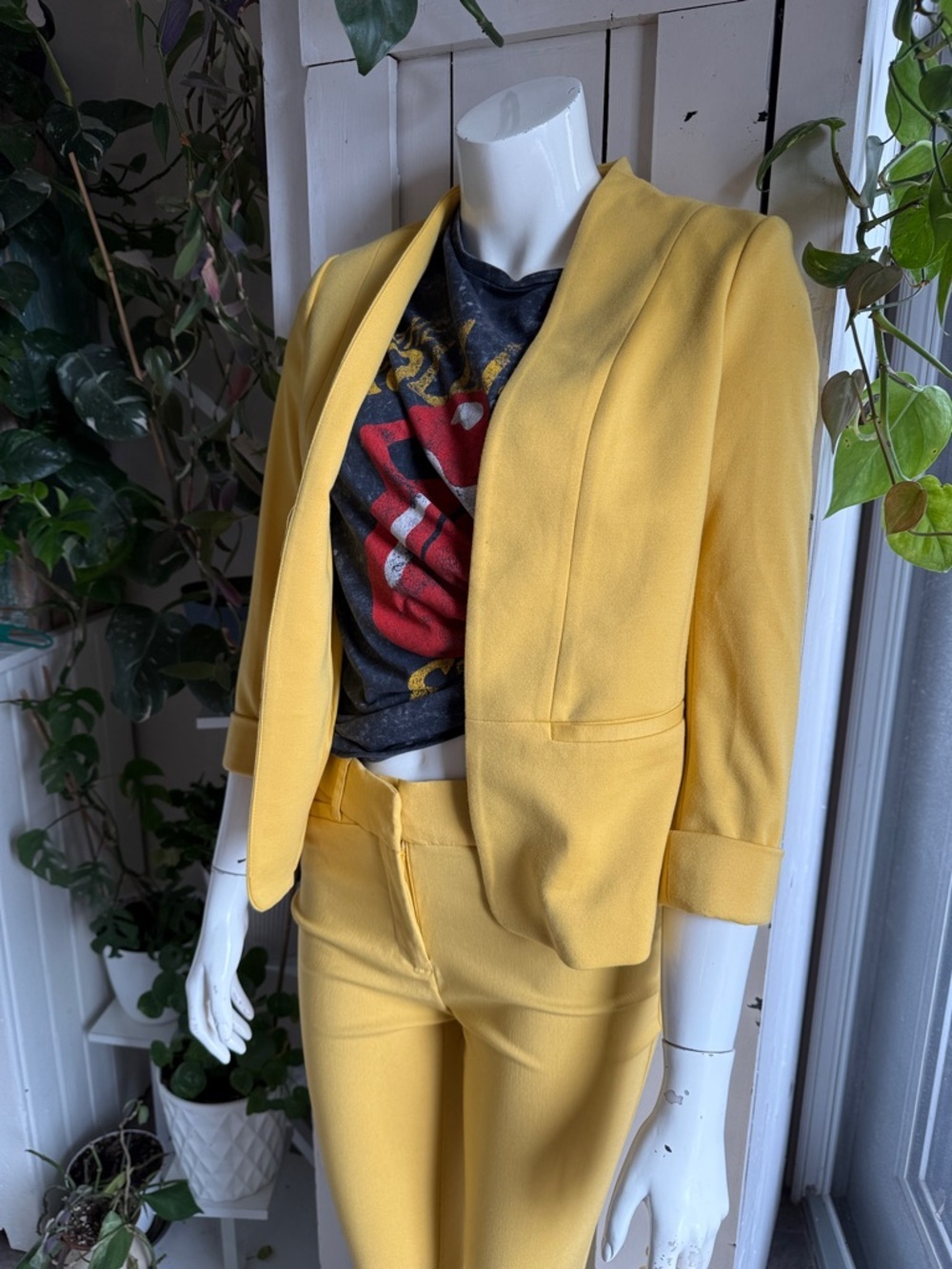 Ricki’s Women’s Yellow Crop Jacket & Pants Set - Tailored Two-Piece NWT S/4